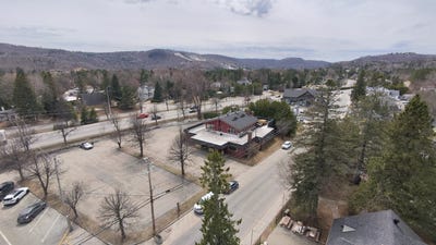 /international/ca/414-rue-principale-saint-sauveur-quebec-310099113091/