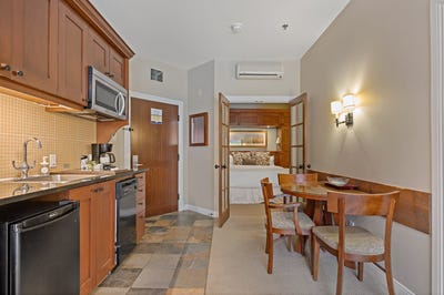 /international/ca/6385-mtee-ryan-mont-tremblant-qc-j8e1s5-ca-mont-tremblant-quebec-310098236488/?lang=en
