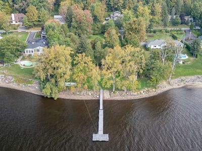 /international/ca/360-rue-girouard-oka-quebec-310108950314/