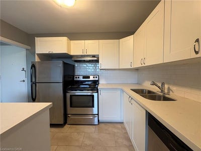 /international/ca/1797-main-street-w-23-hamilton-on-hamilton-ontario-310120489951/