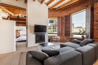 /international/ca/157-rue-st-paul-o-montreal-quebec-310108600414/