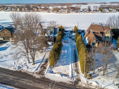 /international/ca/10355a-boul-des-mille-iles-saint-francois-quebec-310108921046/