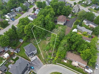 /international/ca/rue-alfred-cloutier-la-haute-saint-charles-qc-g3e0g5-ca-la-haute-saint-charles-quebec-310100168694/