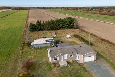 /international/ca/2165z-8e-rang-saint-wenceslas-quebec-310103037762/