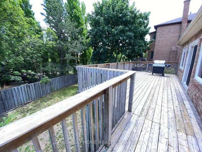 /international/ca/3-hollingham-road-markham-ontario-310106938568/