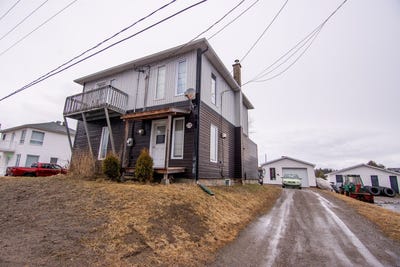 /international/ca/279-281-rue-principale-o-saint-nazaire-qc-g0w2v0-ca-saint-nazaire-quebec-310099221352/?lang=en