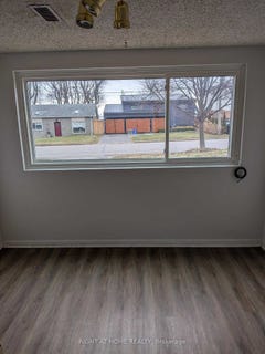 /international/ca/740-stone-street-oshawa-ontario-310106480775/