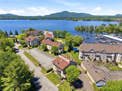/international/ca/261-rue-merry-s-magog-quebec-310105240321/
