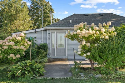 /international/ca/71-lighthouse-dr-drive-haldimand-ontario-310107577931/