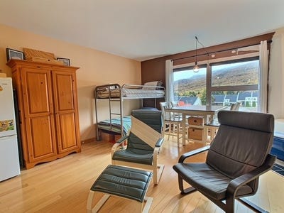 /international/ca/110-rue-de-la-tourbe-saint-ferreol-les-neiges-quebec-310120633947/