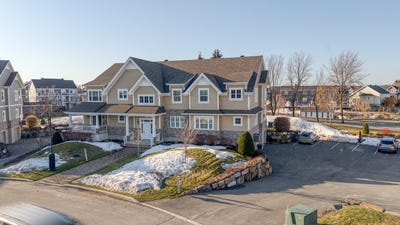 /international/ca/4580-rue-du-vert-saint-hyacinthe-quebec-310106404650/
