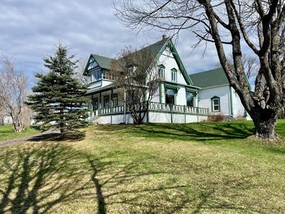 /international/ca/343-rue-fraser-riviere-du-loup-quebec-310108081074/
