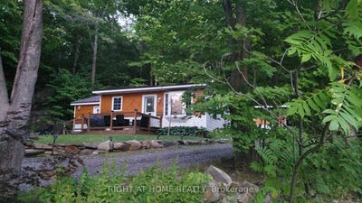 /international/ca/16366-hwy-35-algonquin-highlands-ontario-310107588065/