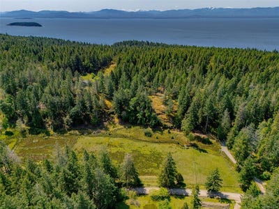 /international/ca/1-main-rd-lasqueti-island-british-columbia-310100542632/