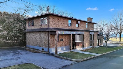/international/ca/101-rue-lavoie-rimouski-quebec-310108320585/