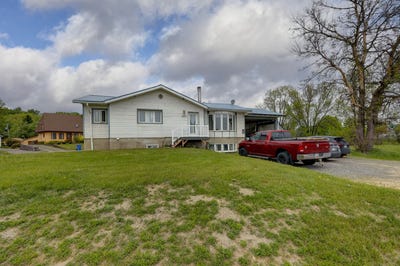 /international/ca/1-3-rue-simeon-ratte-sainte-anne-de-beaupre-quebec-310106165474/