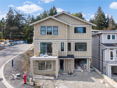 /international/ca/553-belford-pl-langford-british-columbia-310110183377/