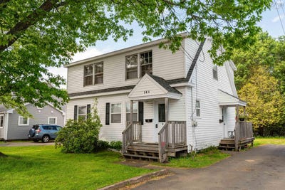 /international/ca/141-crescent-drive-new-minas-nova-scotia-310108832115/