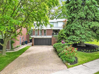 /international/ca/5-poplar-heights-drive-toronto-ontario-310100436158/