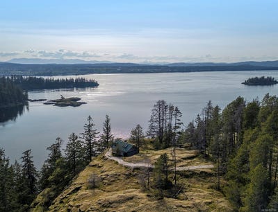 /international/ca/875-gowlland-harbour-rd-quadra-island-british-columbia-310106406029/