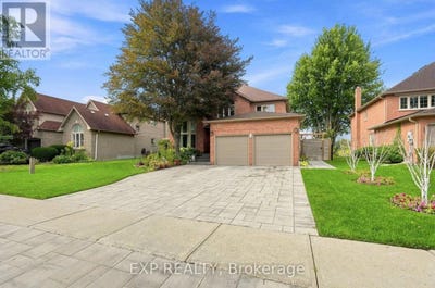 /international/ca/655-culler-mews-newmarket-ontario-310120519270/