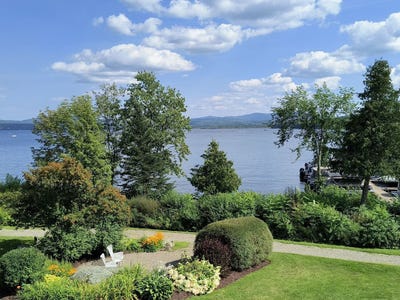 /international/ca/38-rue-inverness-lac-brome-quebec-310105337496/