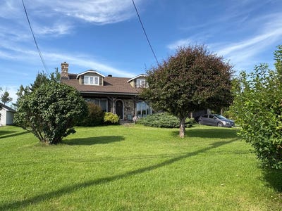/international/ca/257-boul-perron-o-saint-simeon-qc-g0c3a0-ca-saint-simeon-quebec-310098315609/