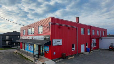 /international/ca/1281-boul-jacques-cartier-mont-joli-quebec-310101158609/