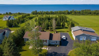 /international/ca/446-boul-perron-e-caplan-quebec-310100178731/