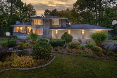 /international/ca/2569-rue-equestrian-saint-lazare-quebec-310102848464/