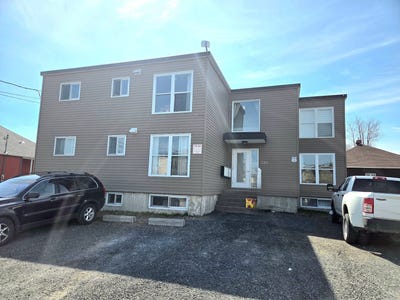 /international/ca/201-rue-mckinnon-matane-quebec-310108002016/