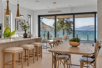 /international/ca/602-lakeshore-drive-202-penticton-british-columbia-310120470862/