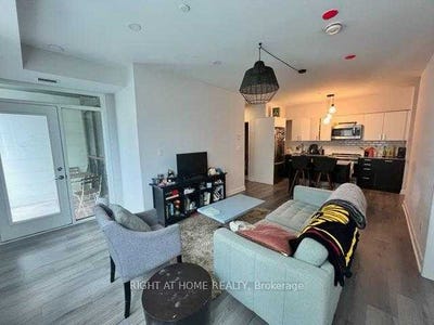 /international/ca/385-osler-street-toronto-ontario-310101082114/