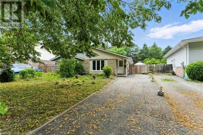 /international/ca/43-elma-street-st-catharines-ontario-310100934727/