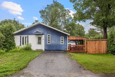 /international/ca/4-rue-des-bouleaux-sainte-brigitte-de-laval-qc-g0a3k0-ca-sainte-brigitte-de-laval-quebec-310100874781/?lang=zh-tw