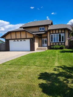 /international/ca/5521-46-street-rimbey-alberta-310108834468/