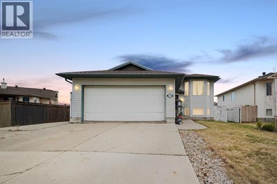 /international/ca/216-eglert-drive-fort-mcmurray-alberta-310108321264/