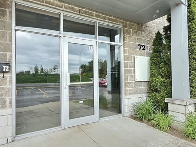 /international/ca/72-rue-paul-gauguin-candiac-qc-j5r6x2-ca-candiac-quebec-310100439910/