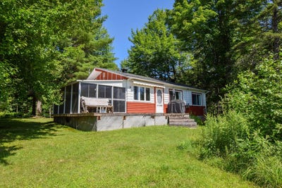 /international/ca/234-ch-hotte-lac-simon-quebec-310106577934/