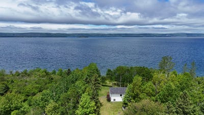 /international/ca/3653-w-bay-rd-richmond-nova-scotia-310109147417/?lang=it