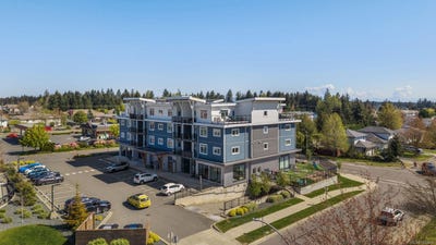 /international/ca/695-aspen-rd-403-comox-british-columbia-310107644100/