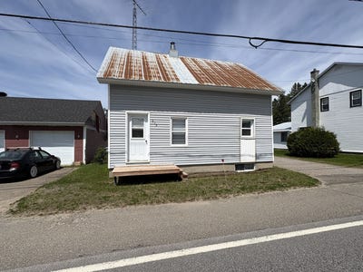 /international/ca/279-rue-notre-dame-notre-dame-de-la-paix-quebec-310106390696/