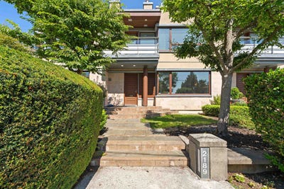 /international/ca/2189-argyle-avenue-west-vancouver-british-columbia-310109818443/
