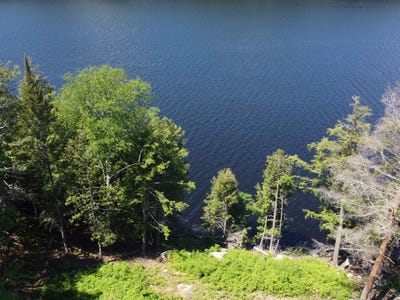 /international/ca/25-rue-de-l-esperance-notre-dame-de-pontmain-quebec-310106593326/