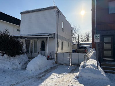 /international/ca/131-av-de-l-eglise-lac-des-ecorces-quebec-310106388632/