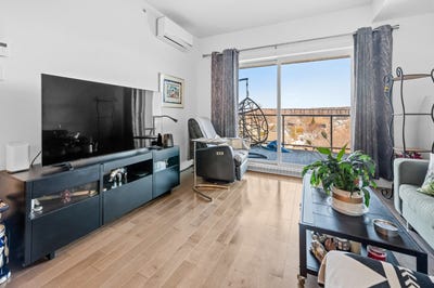 /international/ca/1480-rue-des-maires-lessard-sainte-foy-sillery-cap-rouge-quebec-310107911870/