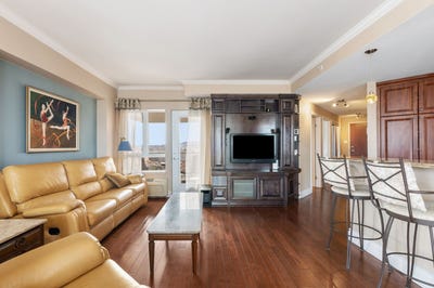 /international/ca/990-boul-jules-poitras-saint-laurent-quebec-310107180159/