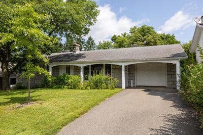/international/ca/731-rue-de-sabrevois-sainte-foy-sillery-cap-rouge-qc-g1v3k6-ca-sainte-foy-sillery-cap-rouge-quebec-310101324400/?lang=zh-cn