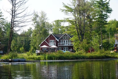 /international/ca/102-mtee-larocque-val-des-bois-quebec-310106739057/