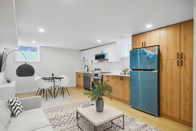 /international/ca/lower-131-kenilworth-avenue-toronto-ontario-310099053517/?lang=zh-cn